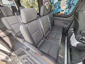 2025 Mercedes-Benz Sprinter 2500 Passenger Van 144.0" WB - miniatura 38