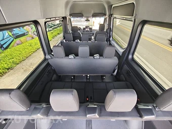 2025 Mercedes-Benz Sprinter 2500 Passenger Van 144.0" WB - miniatura 45