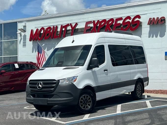 2025 Mercedes-Benz Sprinter 2500 Passenger Van 144.0" WB