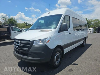 2025 Mercedes-Benz Sprinter 2500 Passenger Van 170.0" WB