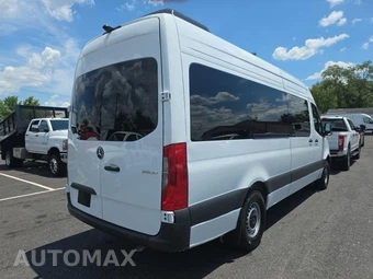 2025 Mercedes-Benz Sprinter 2500 Passenger Van 170.0" WB - miniatura 4