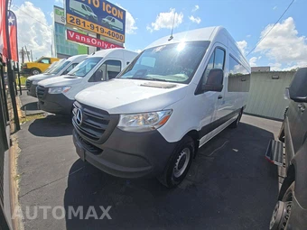 2025 Mercedes-Benz Sprinter 2500 Passenger Van 170.0" WB