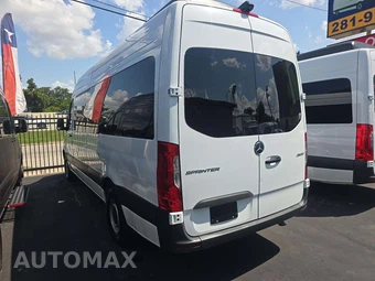 2025 Mercedes-Benz Sprinter 2500 Passenger Van 170.0" WB - miniatura 2