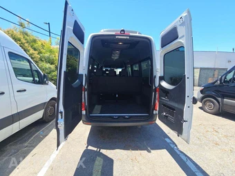 2025 Mercedes-Benz Sprinter 2500 Passenger Van 170.0" WB - miniatura 15