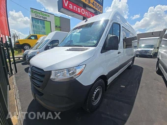 2025 Mercedes-Benz Sprinter 2500 Passenger Van 170.0" WB
