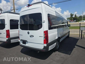 2025 Mercedes-Benz Sprinter 2500 Passenger Van 170.0" WB - miniatura 3