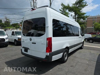 2025 Mercedes-Benz Sprinter 2500 Passenger Van 170.0" WB - miniatura 4
