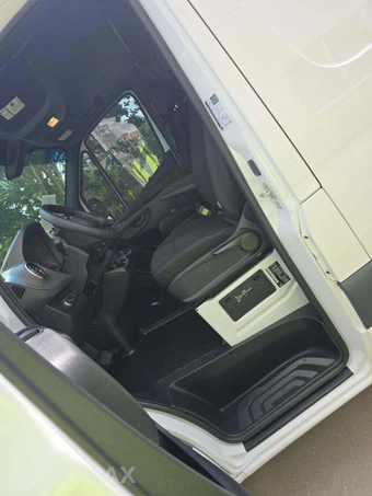 2025 Mercedes-Benz Sprinter 3500 Cargo Van DRW High Roof 170.0" WB - miniatura 6