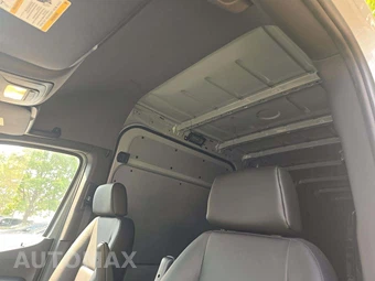 2025 Mercedes-Benz Sprinter 3500XD Cargo Van High Roof 170.0" WB - miniatura 11
