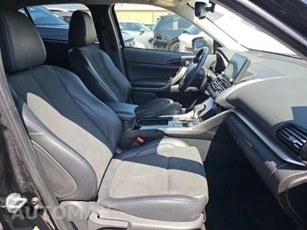 2025 Mitsubishi Eclipse Cross Black Edition – miniatura 8
