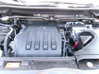 2025 Mitsubishi Eclipse Cross – miniatura 27
