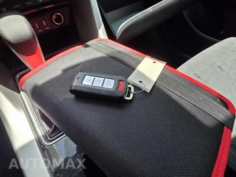 2025 Mitsubishi Eclipse Cross – miniatura 22