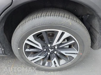 2025 Mitsubishi Eclipse Cross – miniatura 11