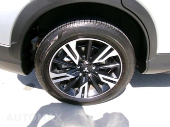 2025 Mitsubishi Eclipse Cross – miniatura 9