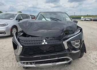 2025 Mitsubishi Eclipse Cross SE – miniatura 3