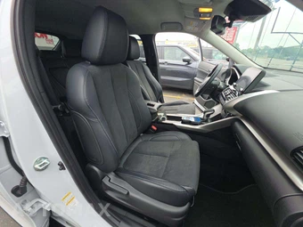 2025 Mitsubishi Eclipse Cross SE – miniatura 18