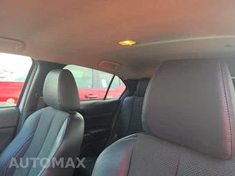 2025 Mitsubishi Eclipse Cross SE - miniatura 18