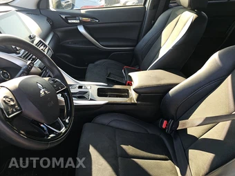 2025 Mitsubishi Eclipse Cross SE – miniatura 7