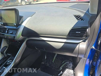 2025 Mitsubishi Eclipse Cross SE – miniatura 16