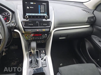 2025 Mitsubishi Eclipse Cross SE – miniatura 11