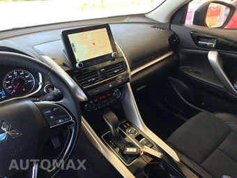 2025 Mitsubishi Eclipse Cross SE – miniatura 10
