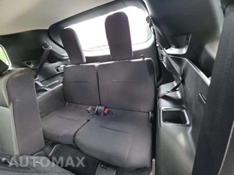 2025 Mitsubishi Outlander ES - miniatura 11