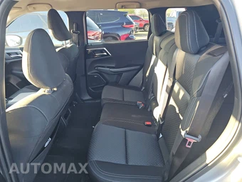 2025 Mitsubishi Outlander ES - miniatura 7