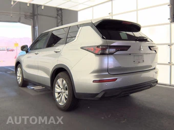 2025 Mitsubishi Outlander ES - miniatura 6