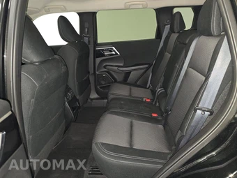 2025 Mitsubishi Outlander ES - miniatura 13