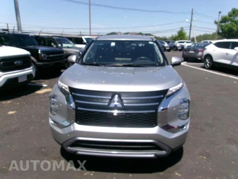 2025 Mitsubishi Outlander - miniatura 5