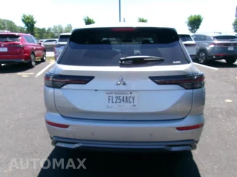 2025 Mitsubishi Outlander - miniatura 9