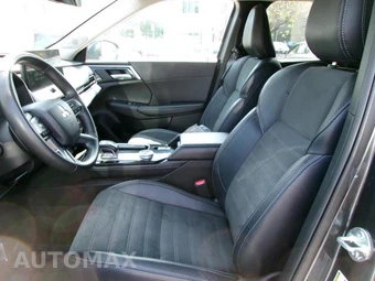 2025 Mitsubishi Outlander - miniatura 19