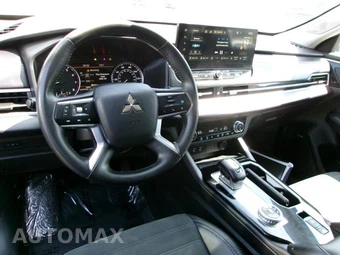 2025 Mitsubishi Outlander - miniatura 23