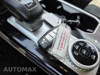2025 Mitsubishi Outlander - miniatura 15
