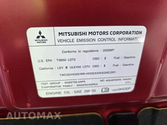 2025 Mitsubishi Outlander - miniatura 5