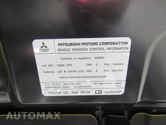 2025 Mitsubishi Outlander - miniatura 4