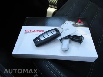 2025 Mitsubishi Outlander - miniatura 13