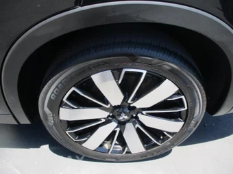 2025 Mitsubishi Outlander - miniatura 14