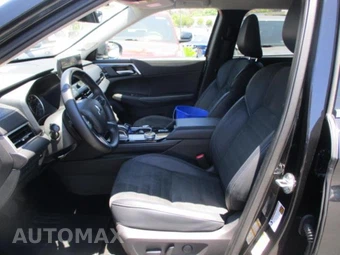 2025 Mitsubishi Outlander - miniatura 4