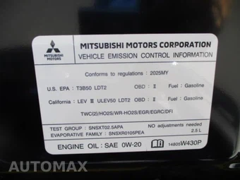 2025 Mitsubishi Outlander - miniatura 5