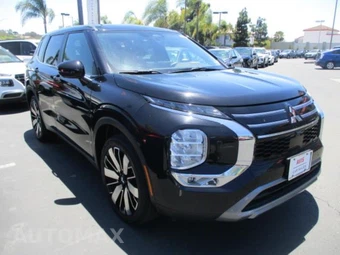 2025 Mitsubishi Outlander - miniatura 8
