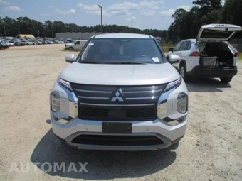 2025 Mitsubishi Outlander - miniatura 5
