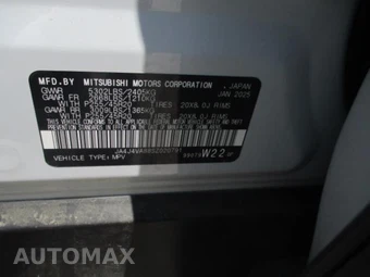 2025 Mitsubishi Outlander - miniatura 6