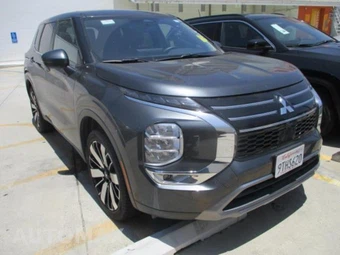 2025 Mitsubishi Outlander - miniatura 17