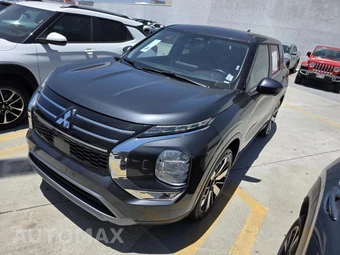 2025 Mitsubishi Outlander