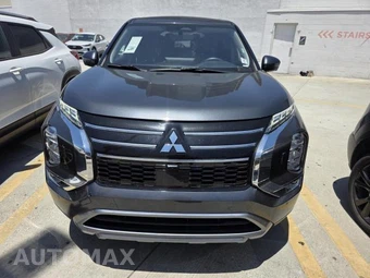 2025 Mitsubishi Outlander - miniatura 12