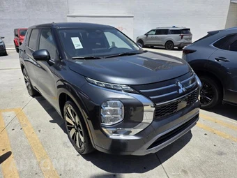 2025 Mitsubishi Outlander - miniatura 13