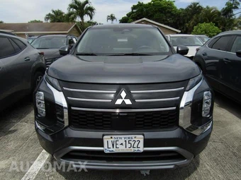 2025 Mitsubishi Outlander - miniatura 8