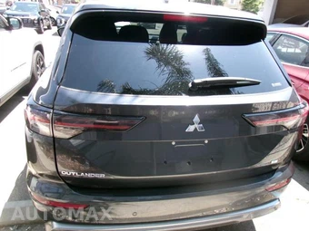 2025 Mitsubishi Outlander - miniatura 24