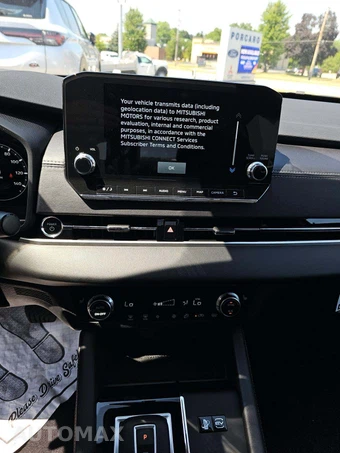 2025 Mitsubishi Outlander PHEV SE - miniatura 10